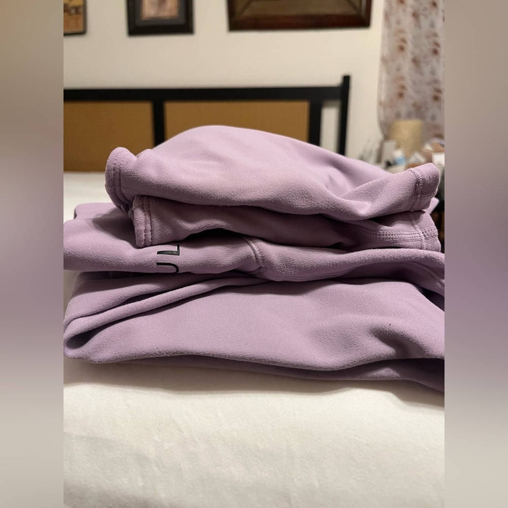 P'tula Lavender Activewear Set - Picture 5 of 5